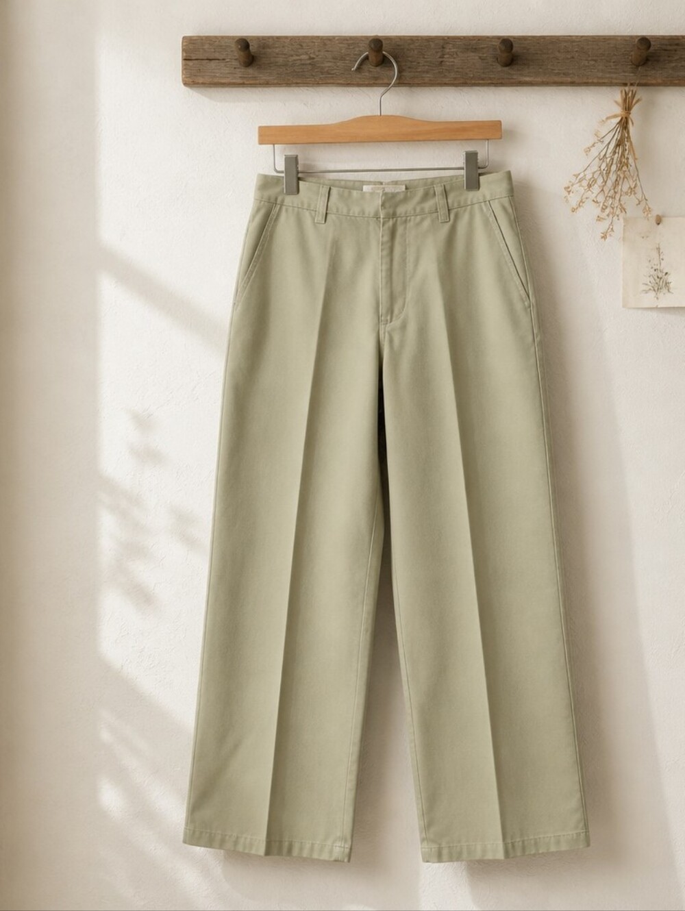 Vintage Tommy Hilfiger Women's Khaki Chino Pants Size 6